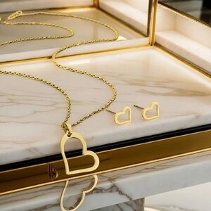 Elegant 18k Gold plated steel Heart Necklace and Earrings Set